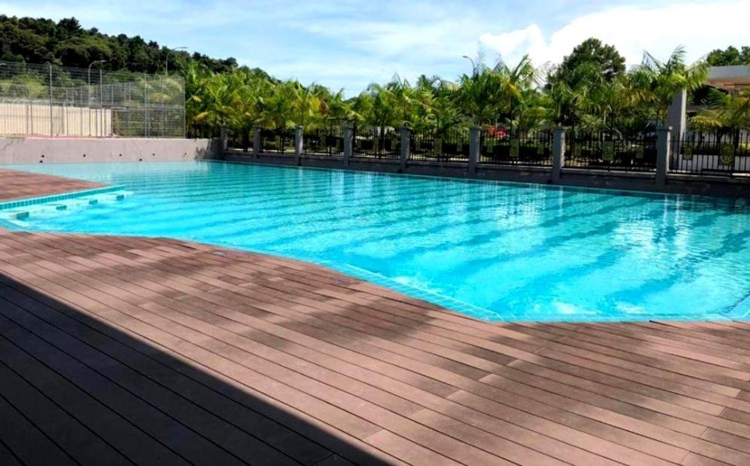 Johor Desaru Beach Bungalow Villas Kangkar Chemaran Экстерьер фото