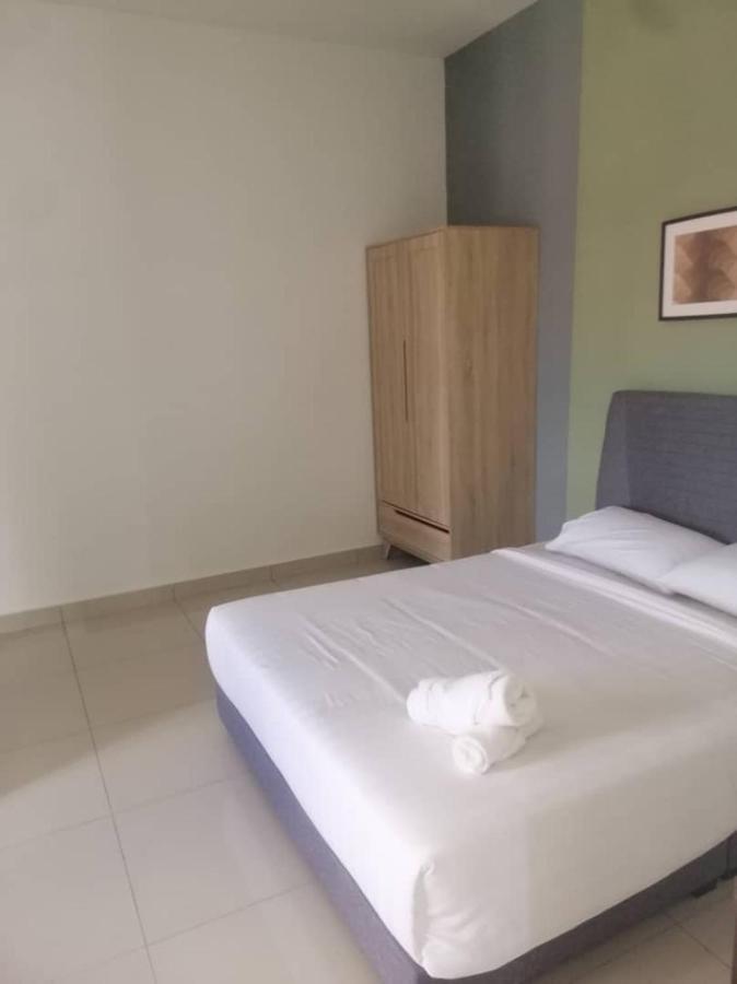 Johor Desaru Beach Bungalow Villas Kangkar Chemaran Экстерьер фото