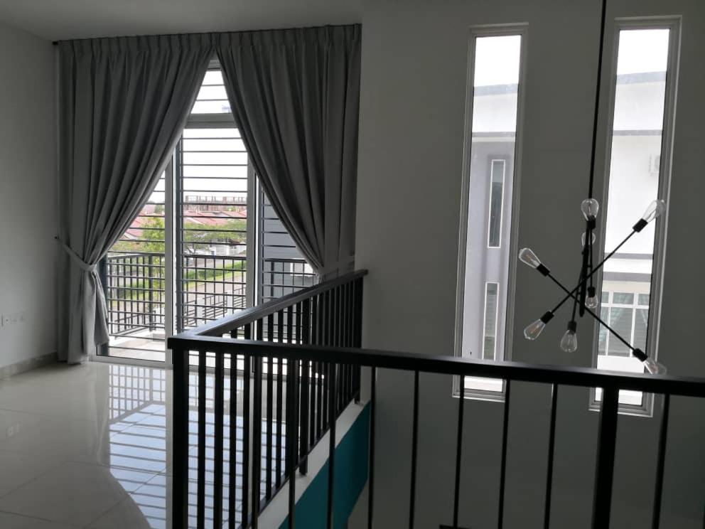 Johor Desaru Beach Bungalow Villas Kangkar Chemaran Экстерьер фото