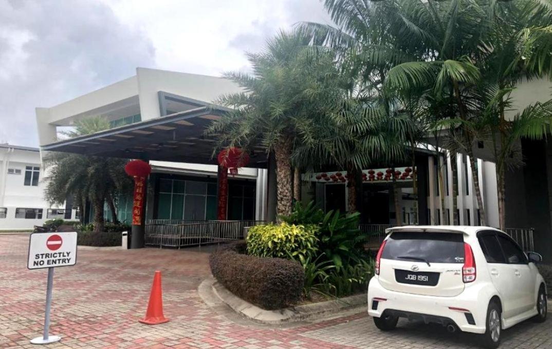 Johor Desaru Beach Bungalow Villas Kangkar Chemaran Экстерьер фото